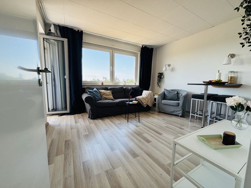 2-Zimmer-Wohnung mit Balkon in Meerbusch